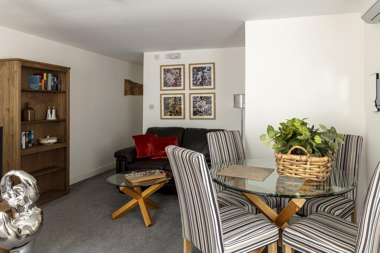River Court Apartments Lets Cambridge Extérieur photo
