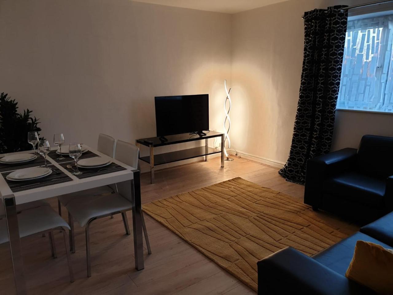 River Court Apartments Lets Cambridge Extérieur photo